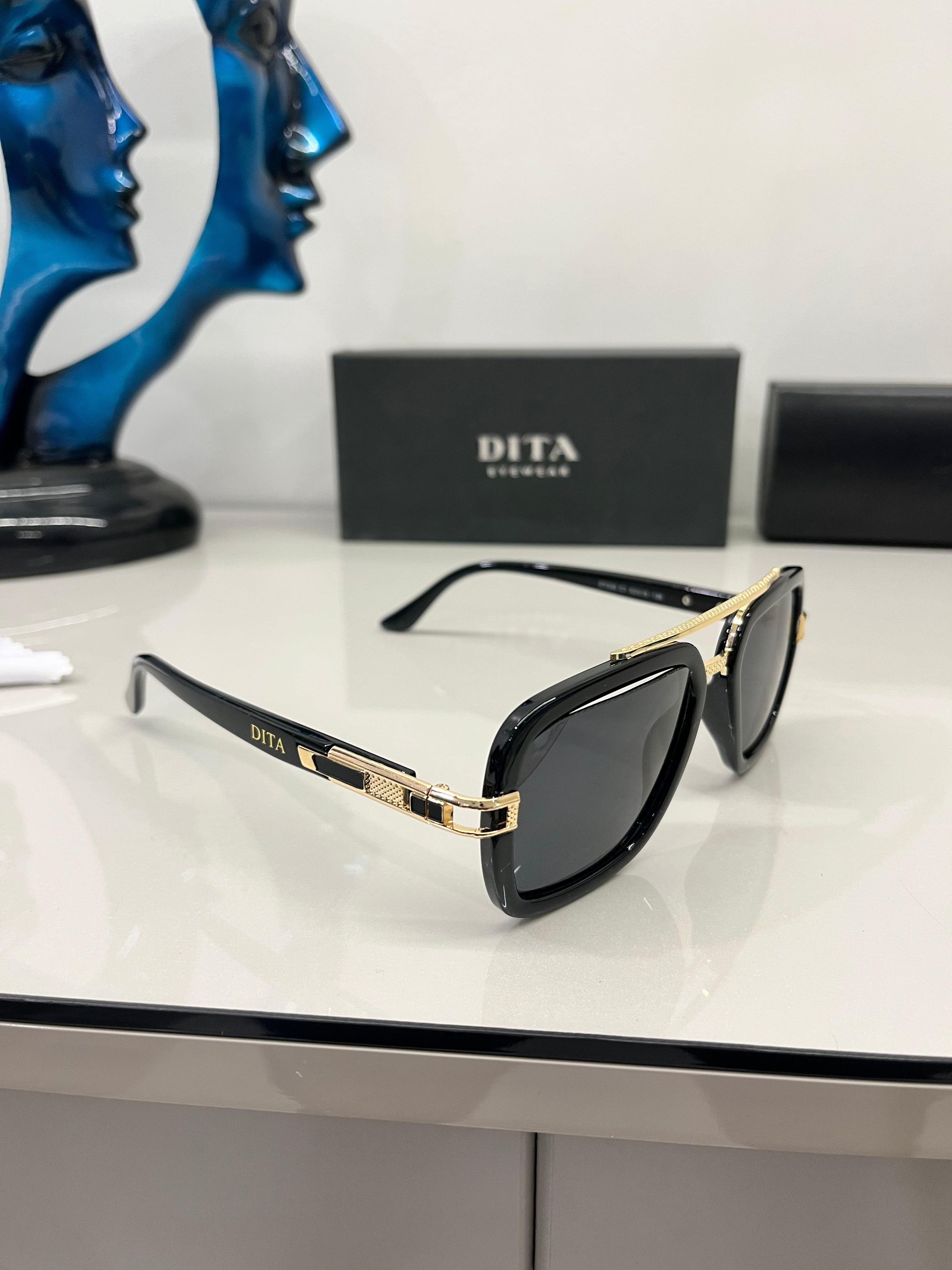 Exclusive Stylish Sunglass For Unisex