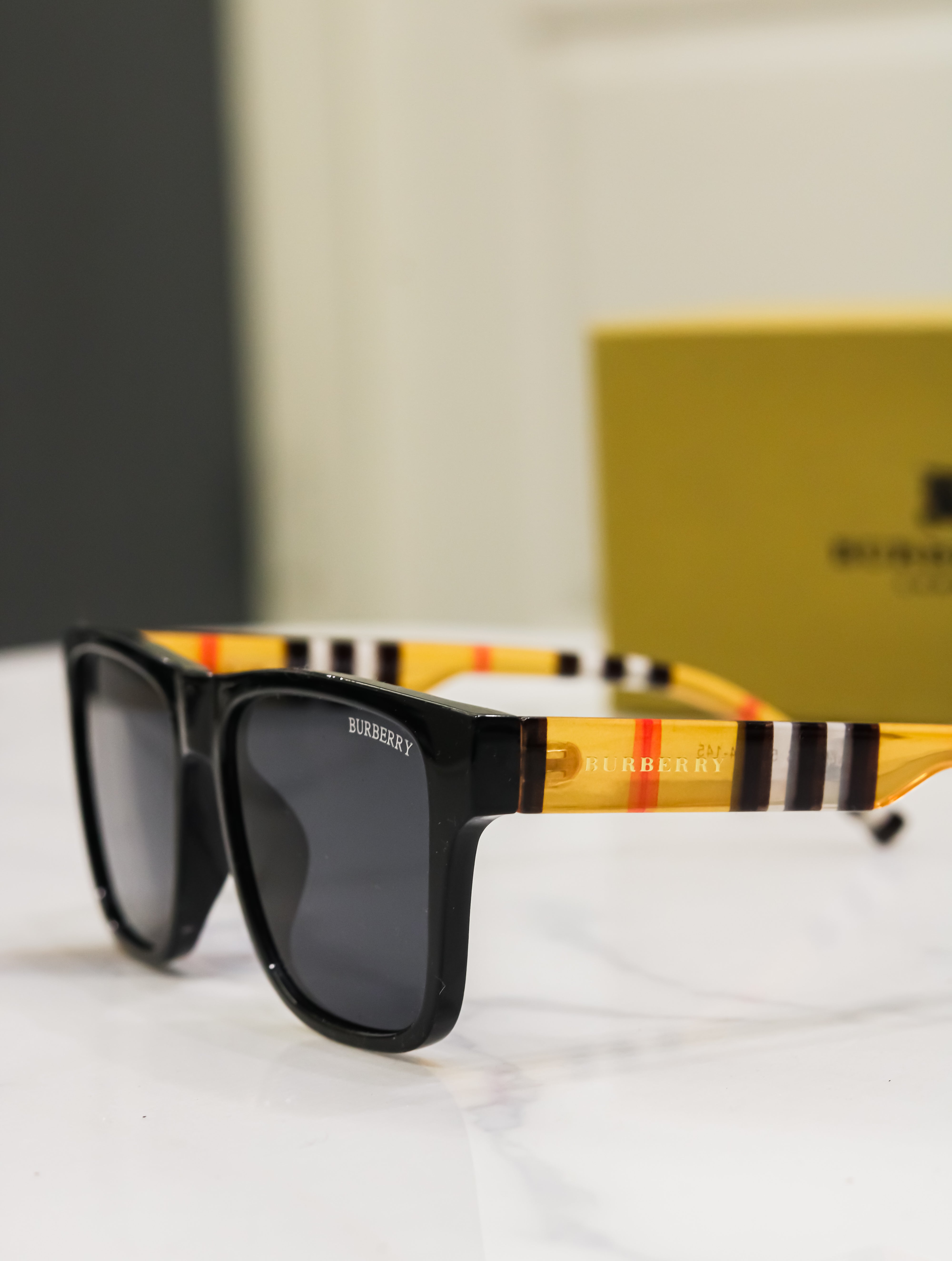 Special Exclusive Stylish Sunglass For Unisex