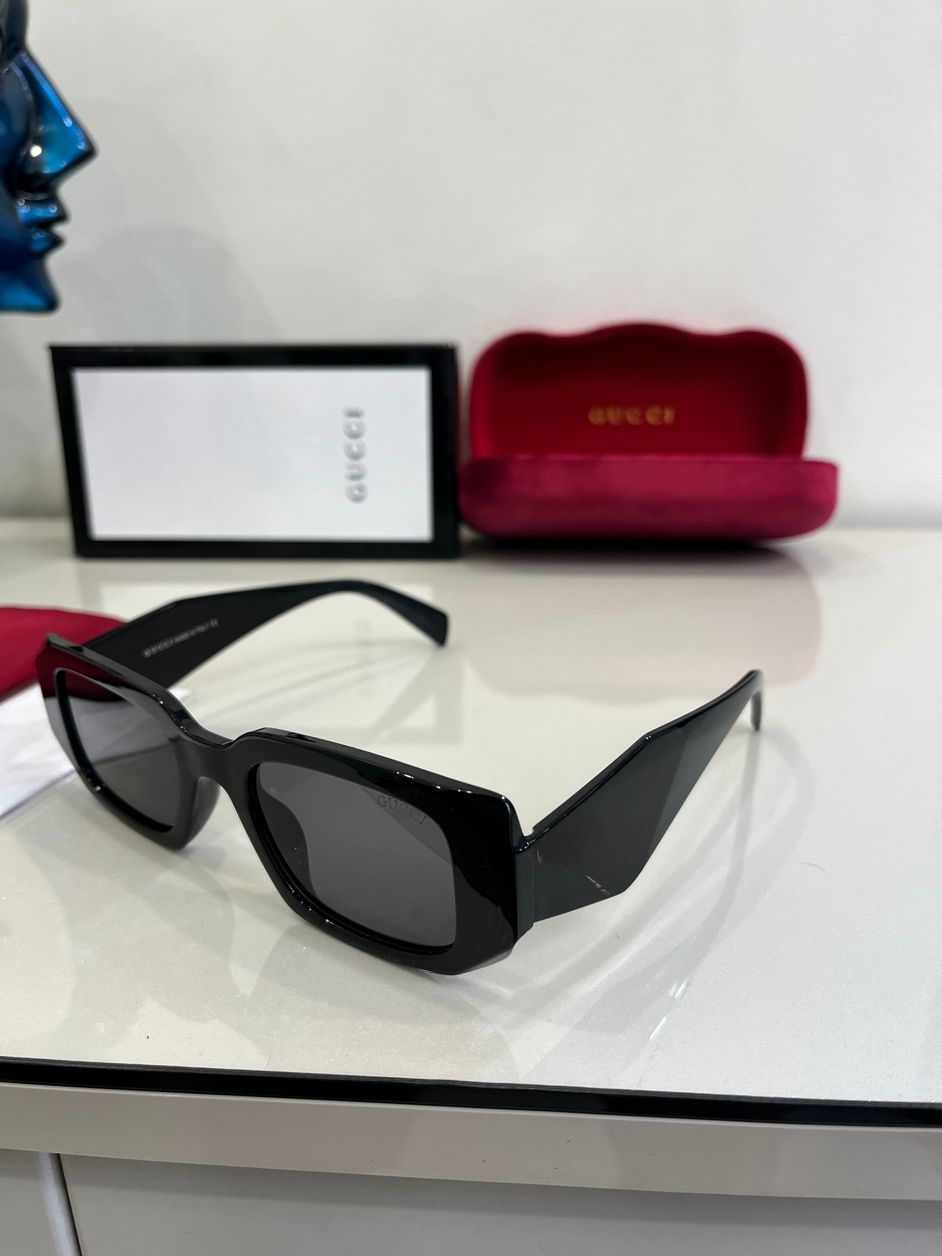 Budget Exclusive Stylish Sunglass For Unisex