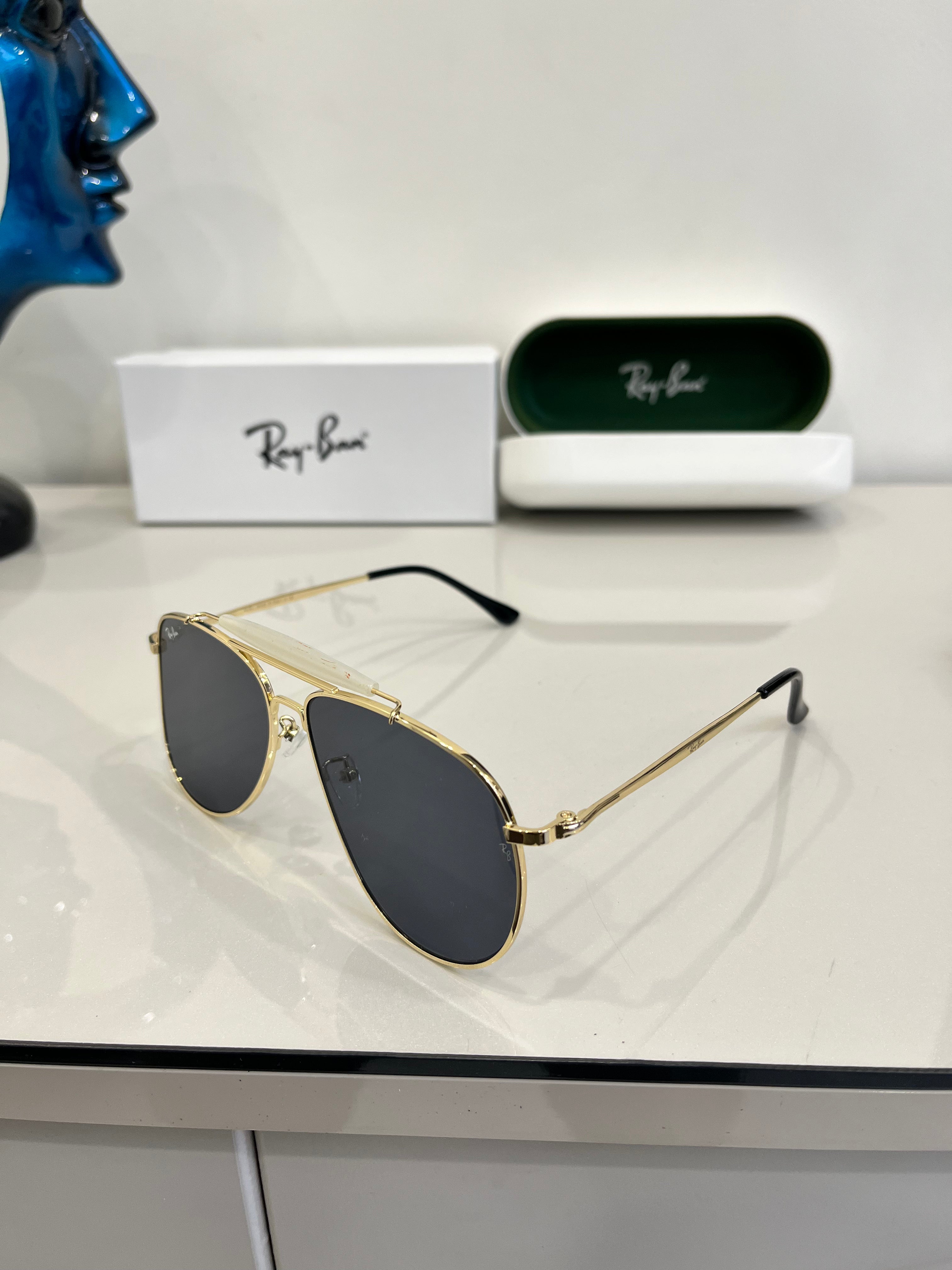 Budget Exclusive Stylish Sunglass For Unisex